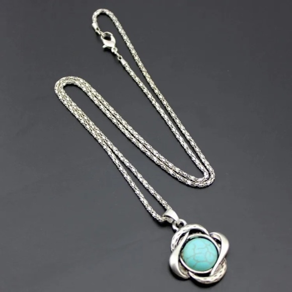 **ZENDAYA* 3-Pc Silver x Turquoise Vintage Flower Shaped Jewelry Set - Picture 4 of 5